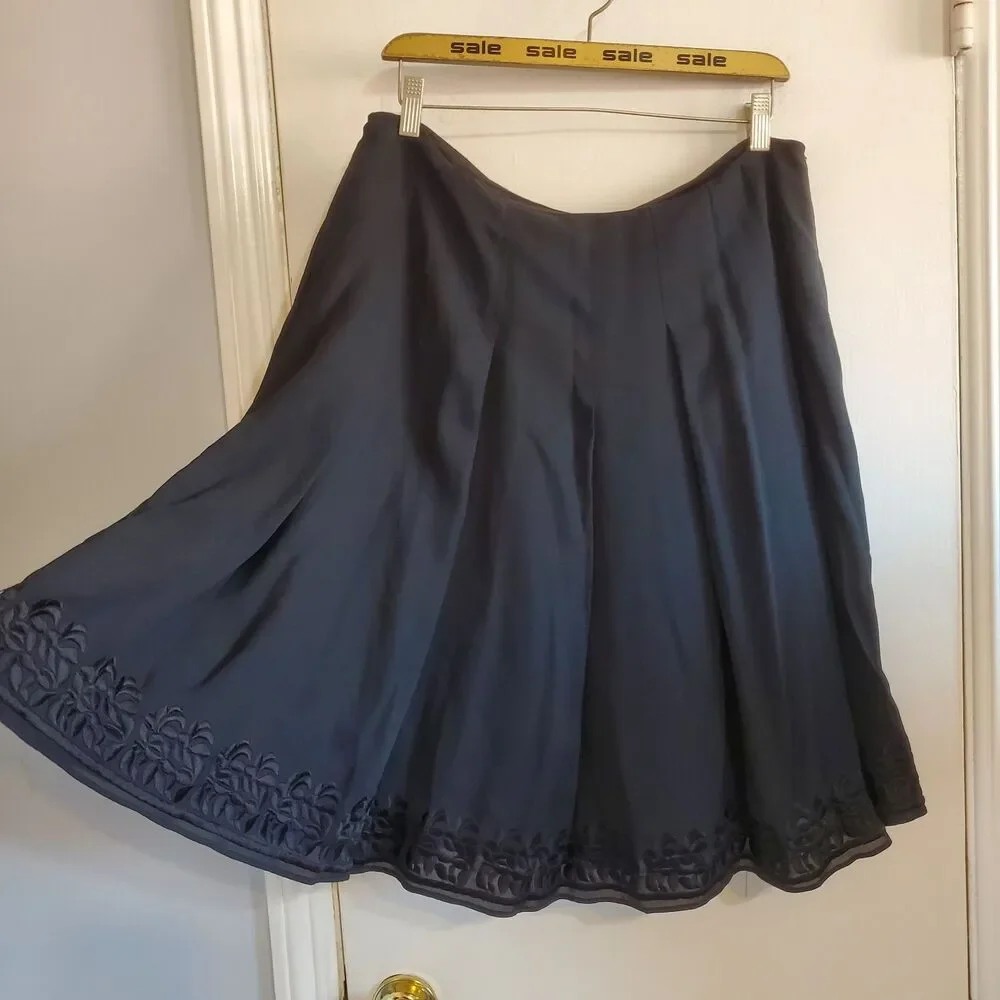Realities 100% Silk Midi Pleated Skirt Embroidered Hem Whimsigoth Witchy Size 14